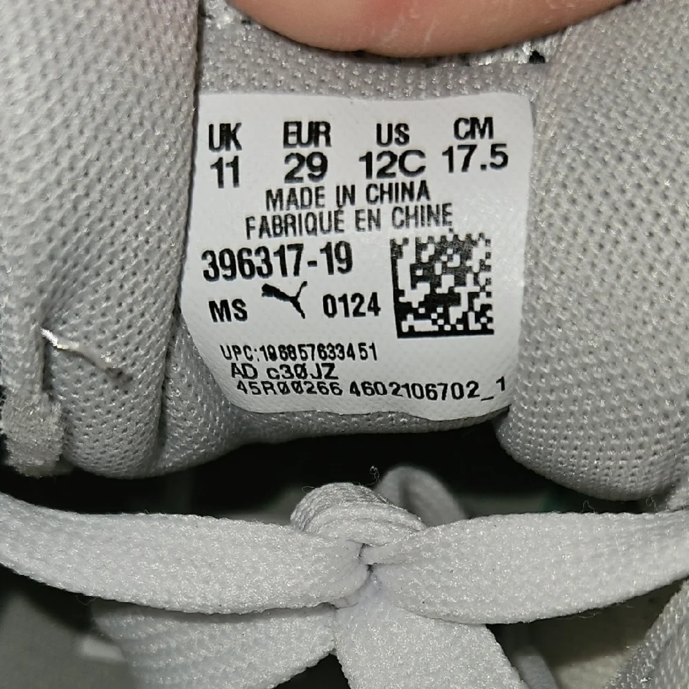 Puma Kids Black White Gray Court Sneakers Casual Sporty Low-Top Design Size 12 - Picture 8 of 10